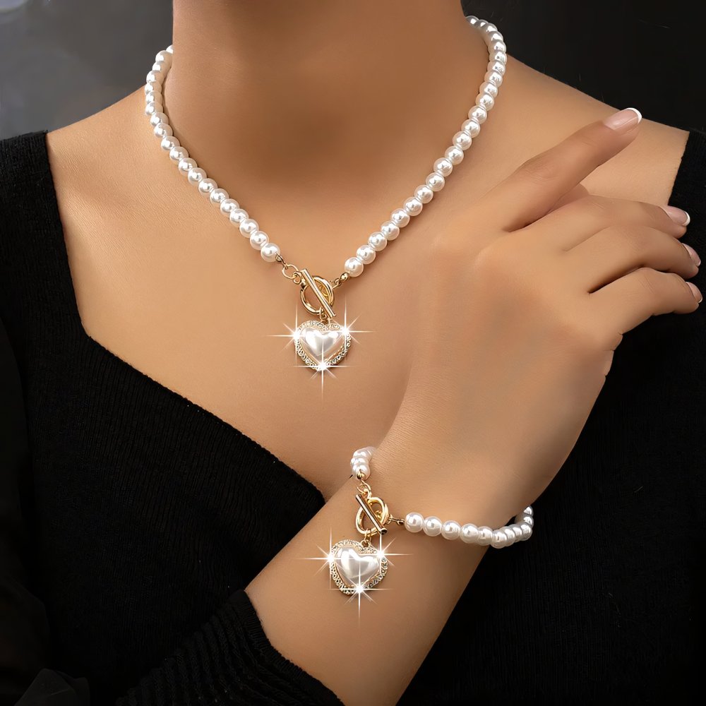 Lara – Set aus Halskette und Armband mit Herzperlen