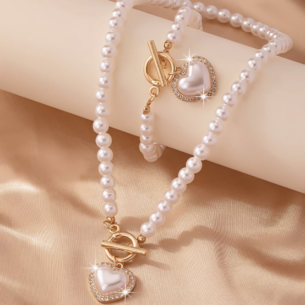 Lara – Set aus Halskette und Armband mit Herzperlen