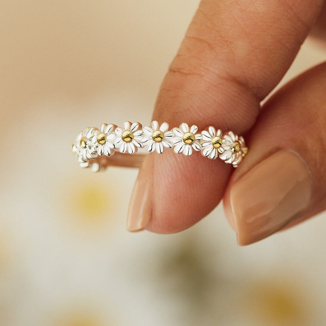Dahliana – Margaritenring aus anpassbarem Silber und handbemaltem Emaille