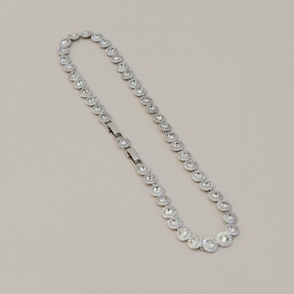 Victoria – Halskette und Armband mit einem glänzenden runden Knopf