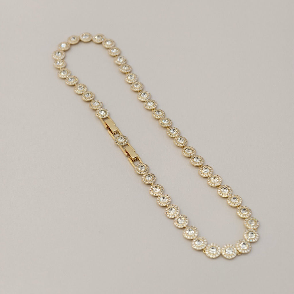Victoria – Halskette und Armband mit einem glänzenden runden Knopf